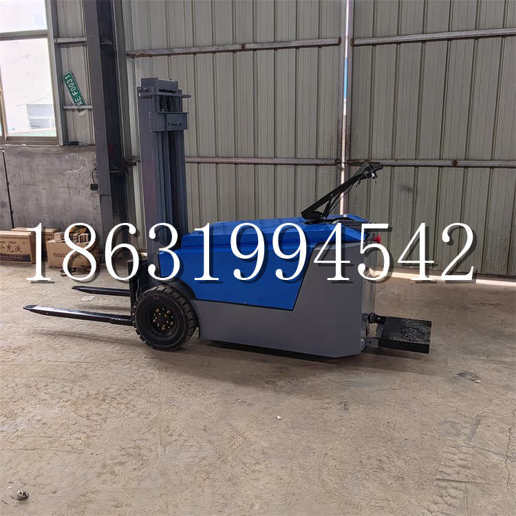 千山区全电动叉车插腿式堆高车液压装卸车1.5吨升高小型站驾式铲车